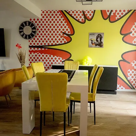 Daire Villahermosa, Un Oasis Artistique Tinqueux