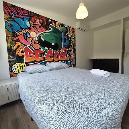 Apartment Villahermosa, Un Oasis Artistique *