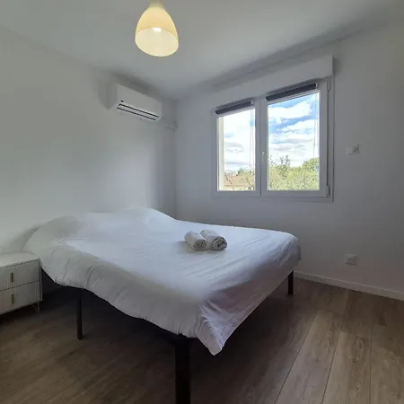 Appartement Villahermosa, Un Oasis Artistique Tinqueux